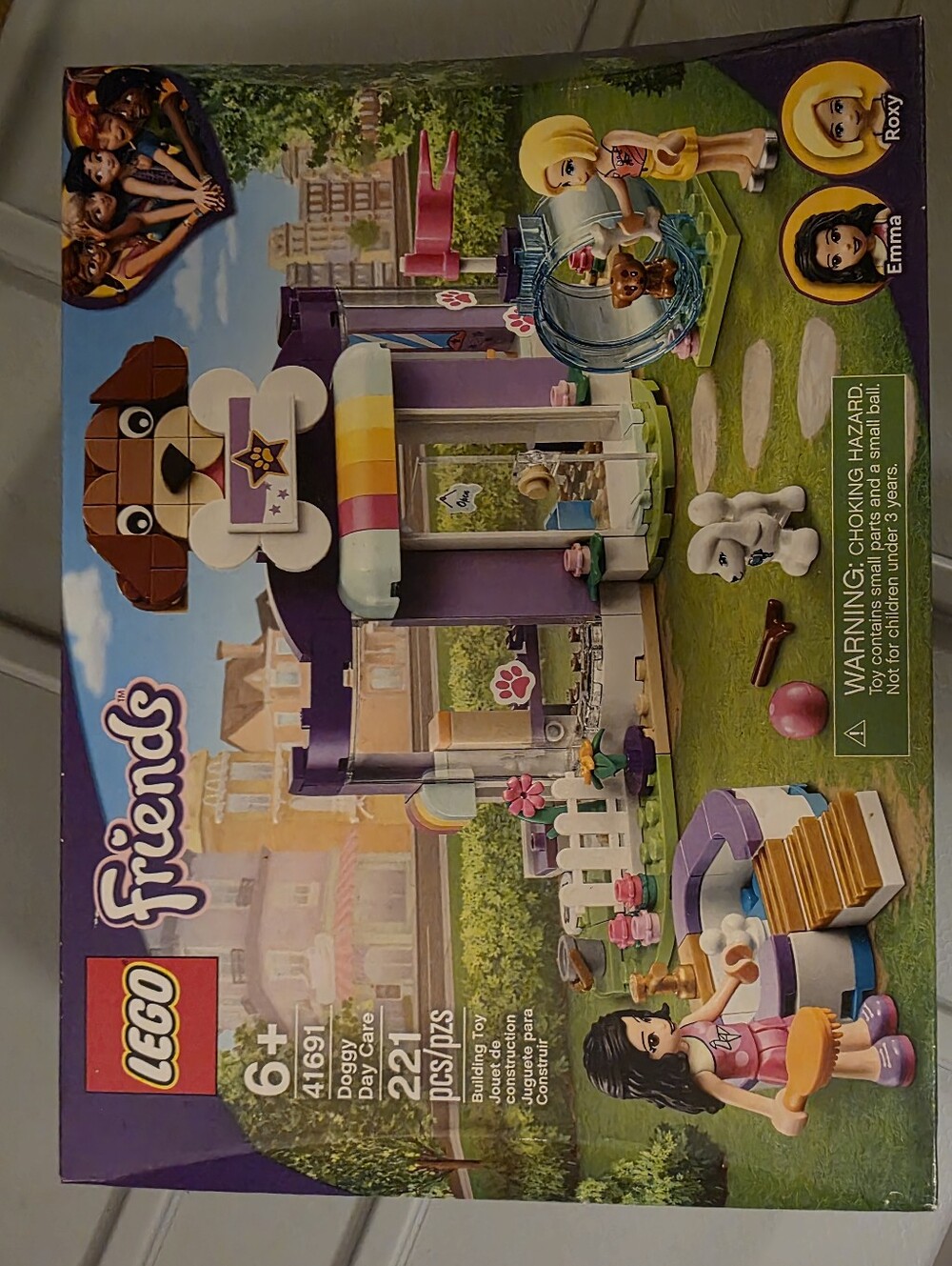 LEGO Friends Doggy Day Care Playset - Purple, Pink, White, Green, Yellow